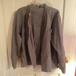 Black and White Button-up